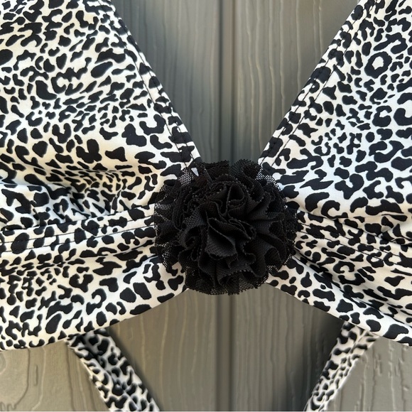 Kenneth Cole Swimwear Bikini Halter Top Medium Black Animal Beach Swimwear Rose - Picture 3 of 10